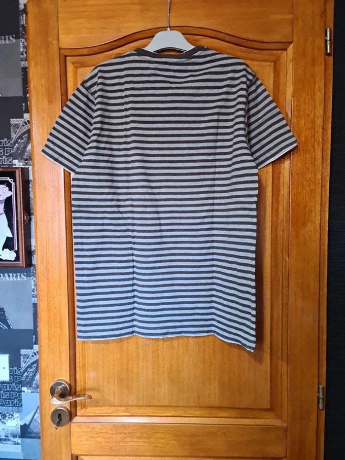 T-shirt taille L - photo numéro 2
