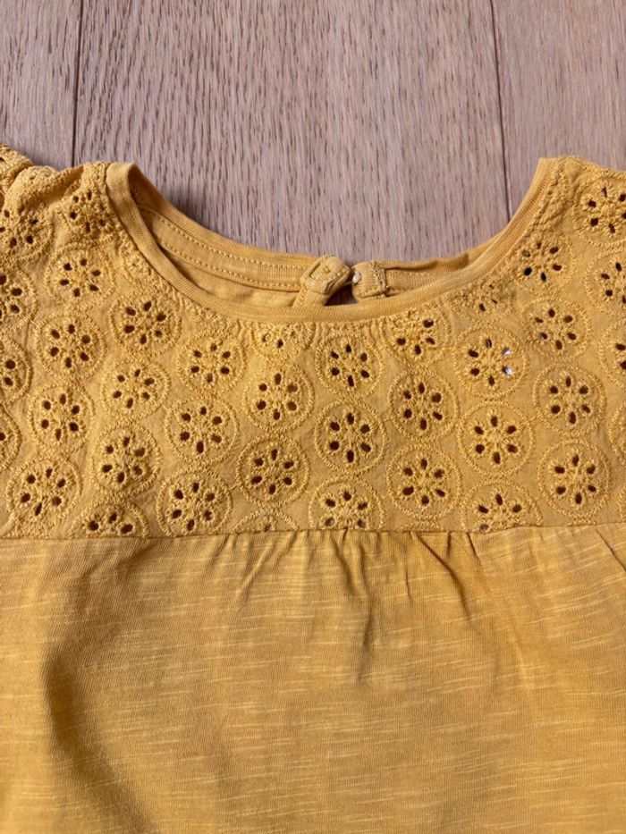 T-shirt Okaïdi 8 ans - porté 1 fois - photo numéro 2