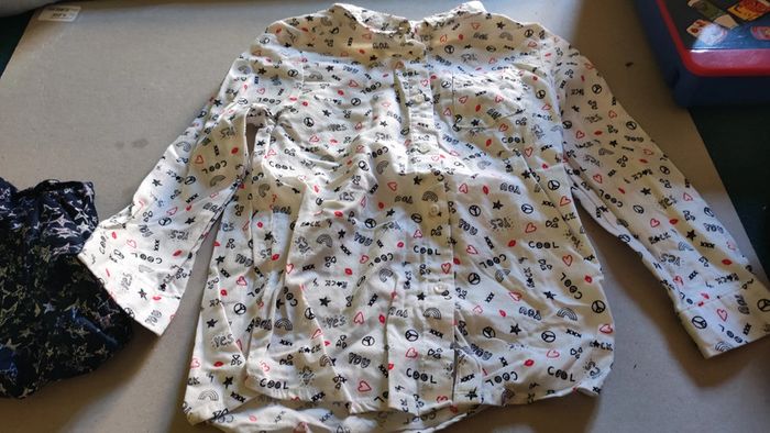 deux chemises 4 ans - photo numéro 2