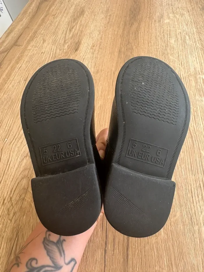 Bottines noires enfant – Primark - photo numéro 7