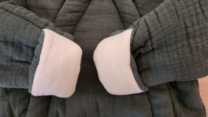 Combi-pilote bébé en gaze de coton kaki avec oreilles - photo numéro 3