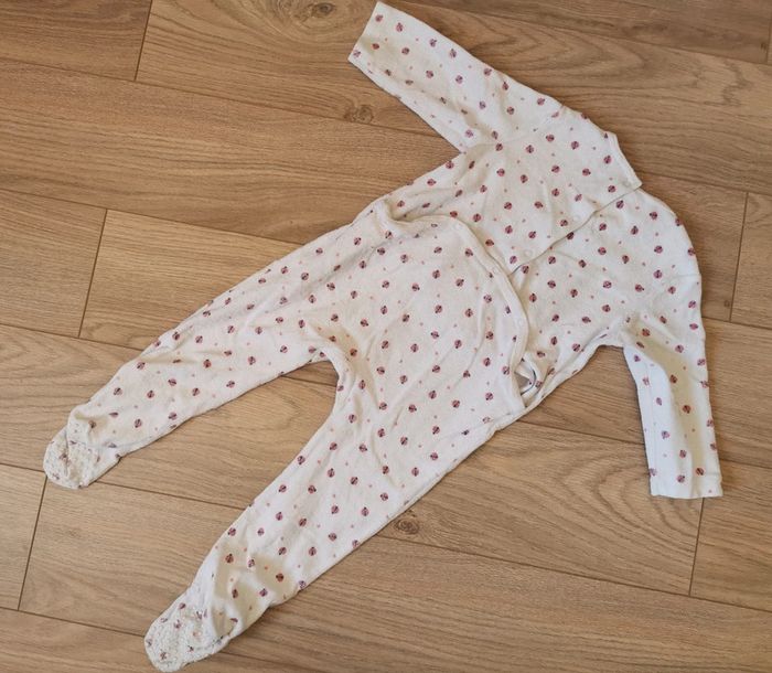 Pyjama coccinelles 23 mois - photo numéro 4