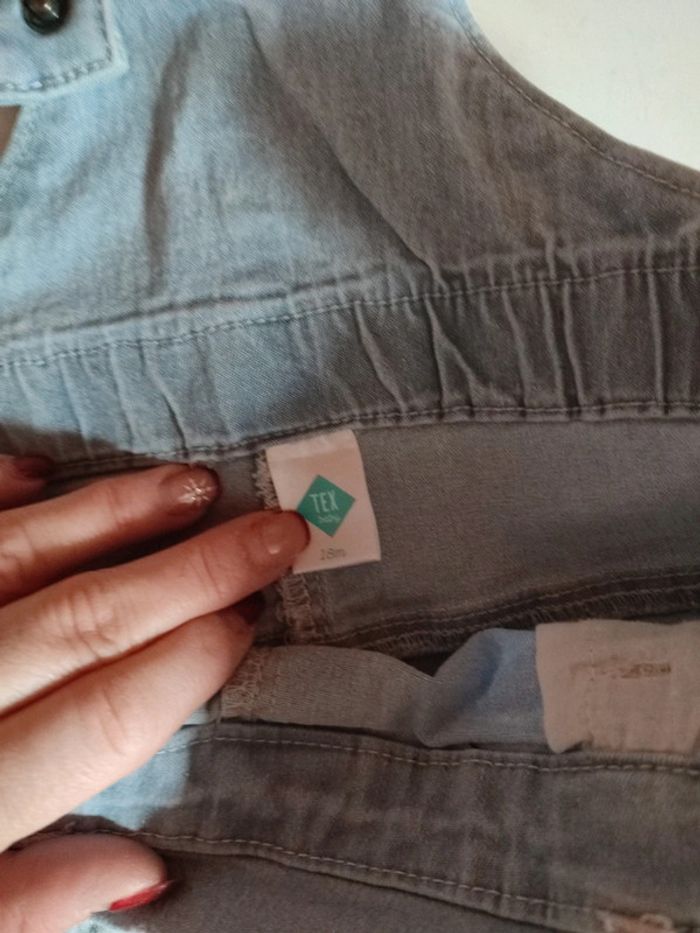 Salopette en jean taille 18 mois - photo numéro 4