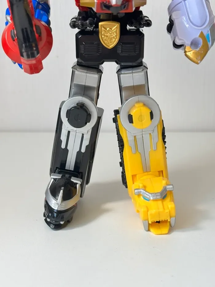 Bandai Power Rangers Mega Force DX Gosei Great Megazord robot figurine - photo numéro 5