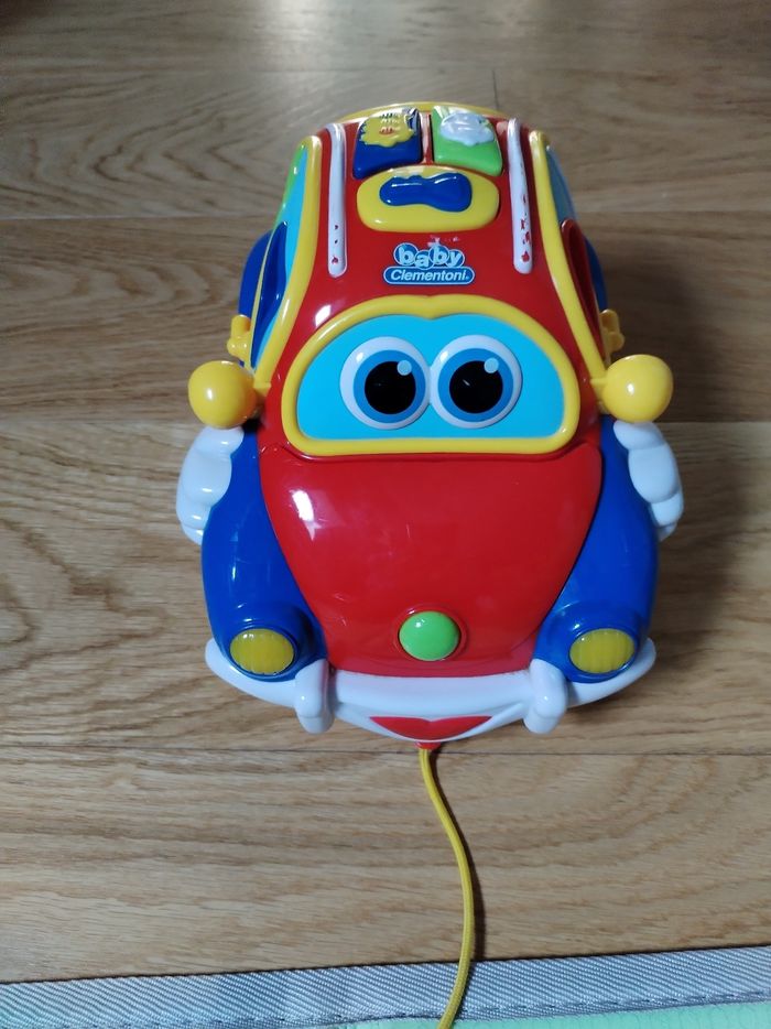Voiture formes géométriques et chiffres