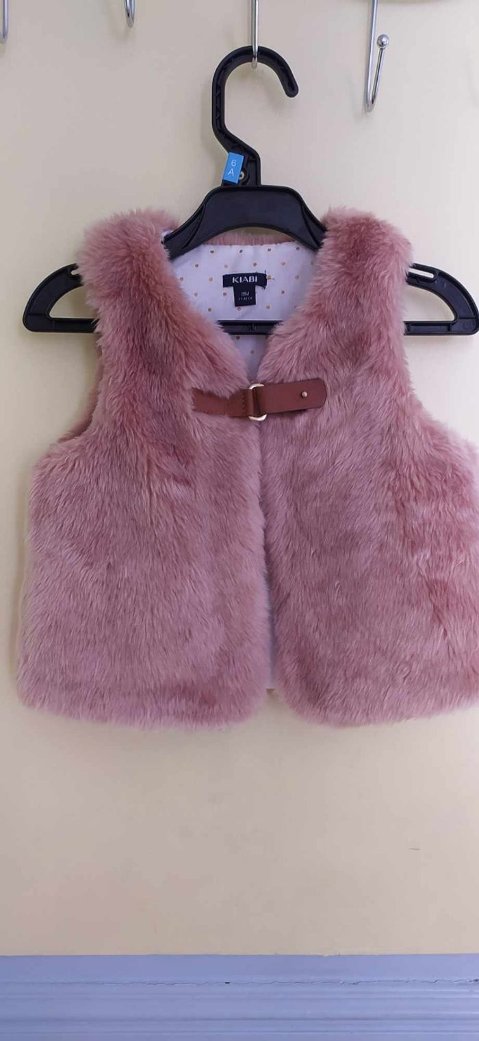 Gilet fourrure sans manche fille 18 mois