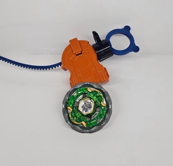 Toupie Beyblade Métal Fury Death Quetzalcoatl