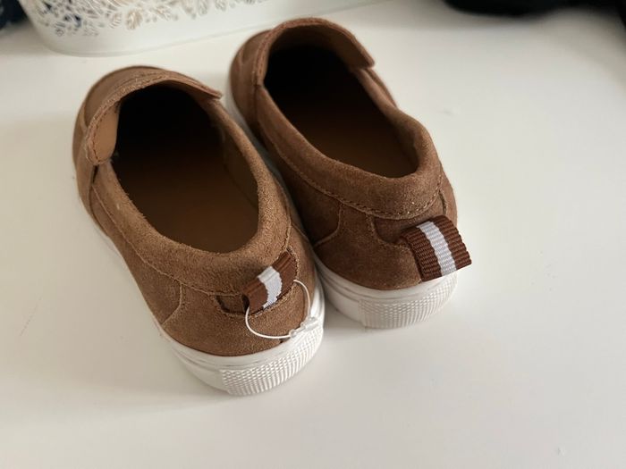 Chaussures en daim camel pour garçon - photo numéro 3