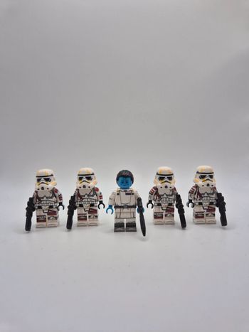 Figurines type lego Admiral Thrawn avec 4 stormtroopers star wars