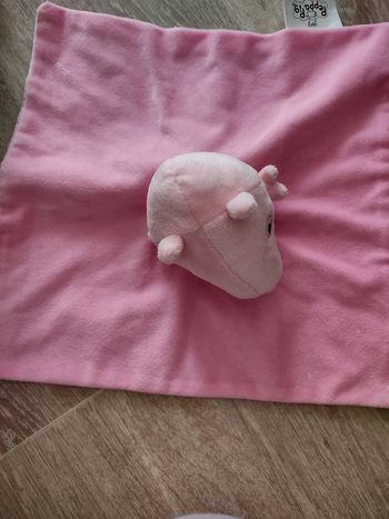 Doudou carré Peppa pig