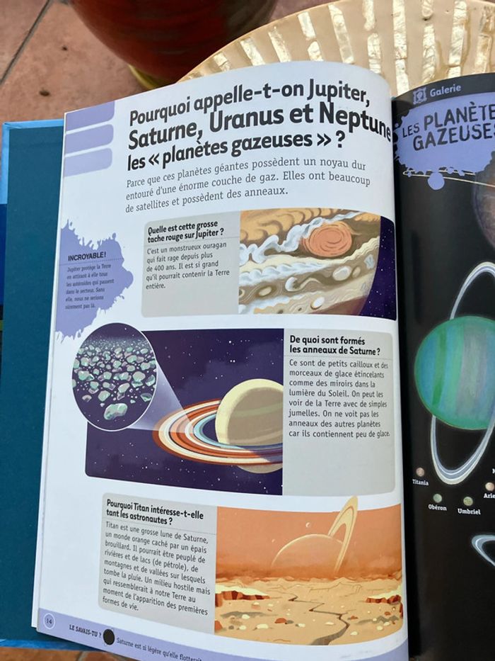 Livre Nathan l univers questions /reponses - photo numéro 4