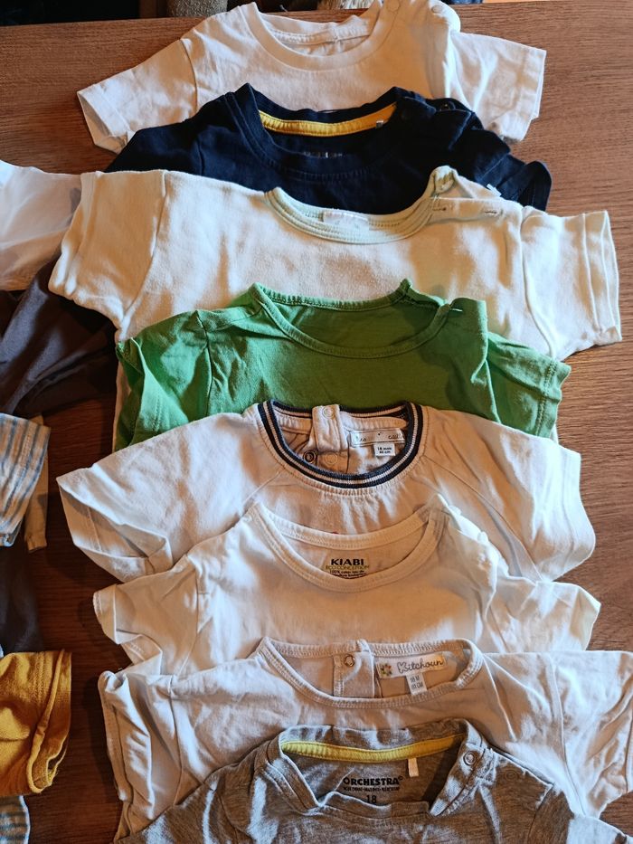 Lot vêtements 18 mois - photo numéro 5