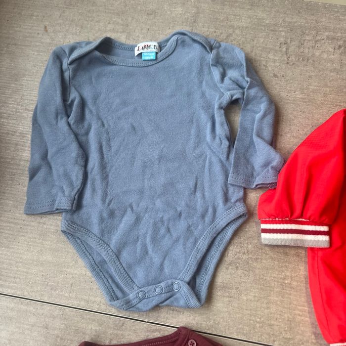 Lot vêtement bébé 9 mois - photo numéro 5