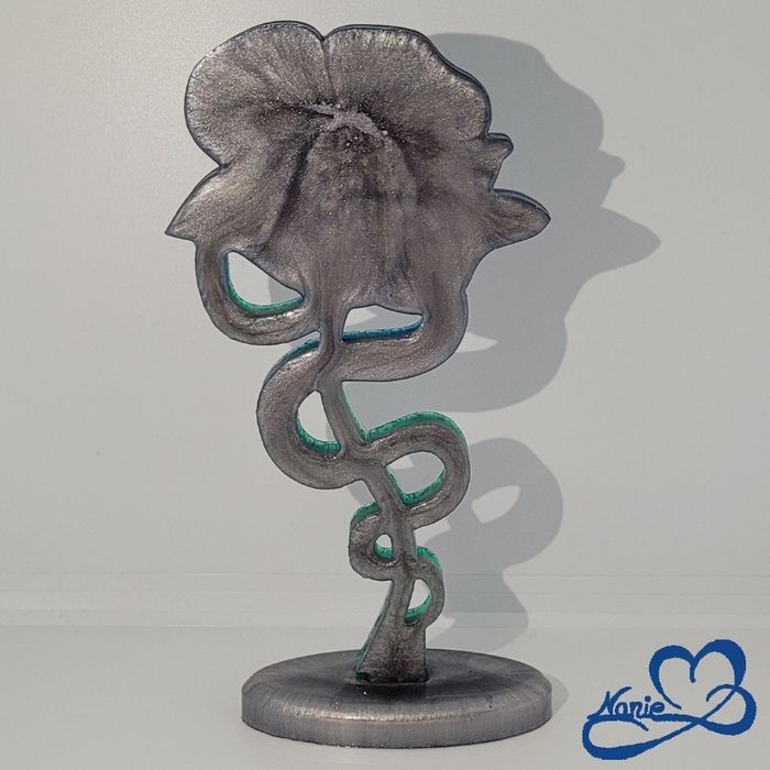 Rose en resine bleue et verte - photo numéro 3