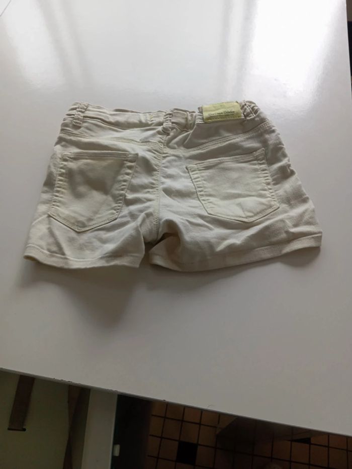 Short en jean Zara girl 9-10 ans - photo numéro 3