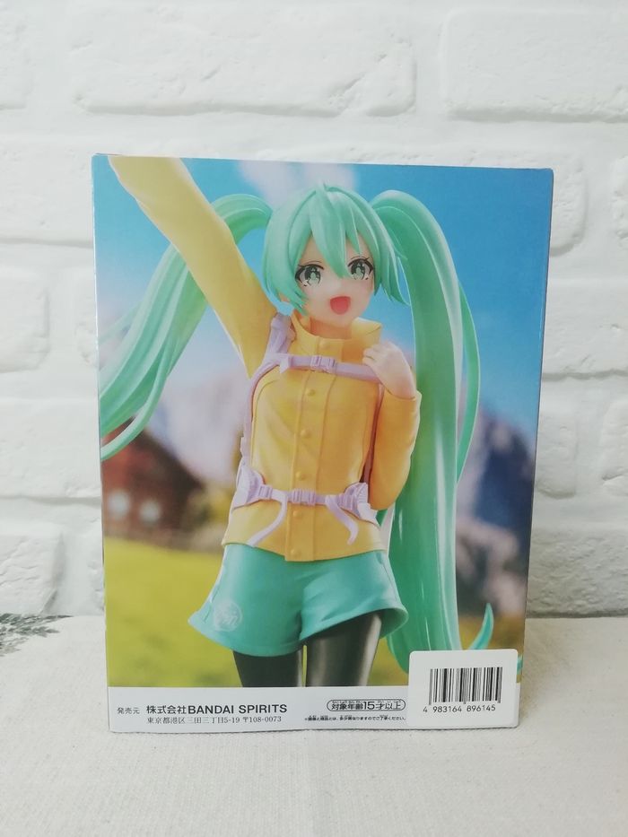 Figurine Hatsune Miku Holiday Memories banpresto - photo numéro 3