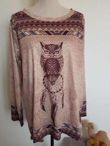 T-shirt long tunique tons marrons et beiges. Taille XL 42, 57cm aux aisselles, 70cm de haut.