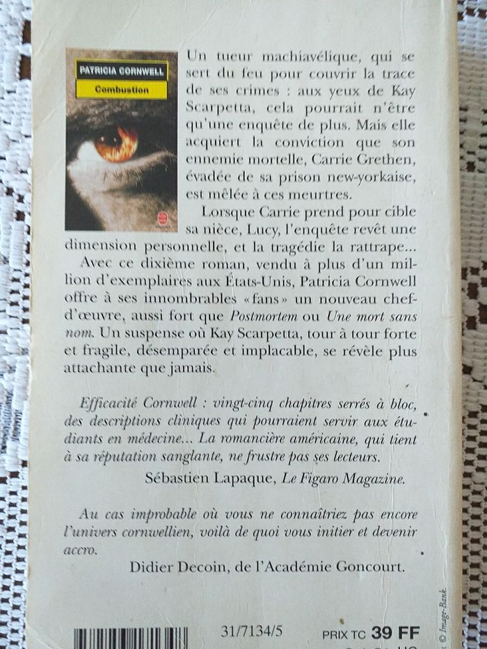 Livre combustion - photo numéro 2