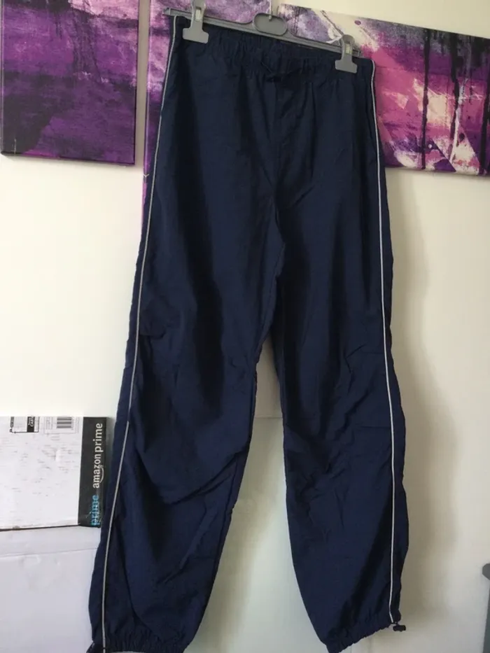 Pantalon parachute Jennyfer taille M
