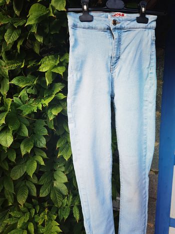 D1677 - jeans fille taille 34