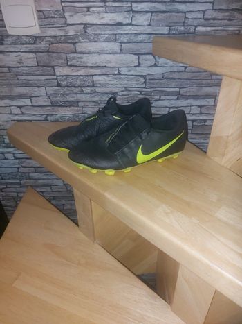 Crampons de foot