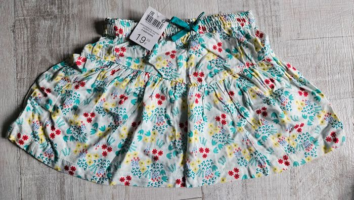 Jupe été fleurie neuve okaidi 4 ans