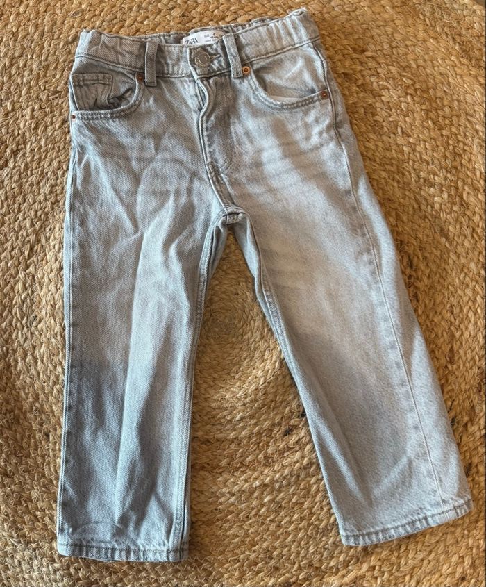 Jeans coupe droite Zara