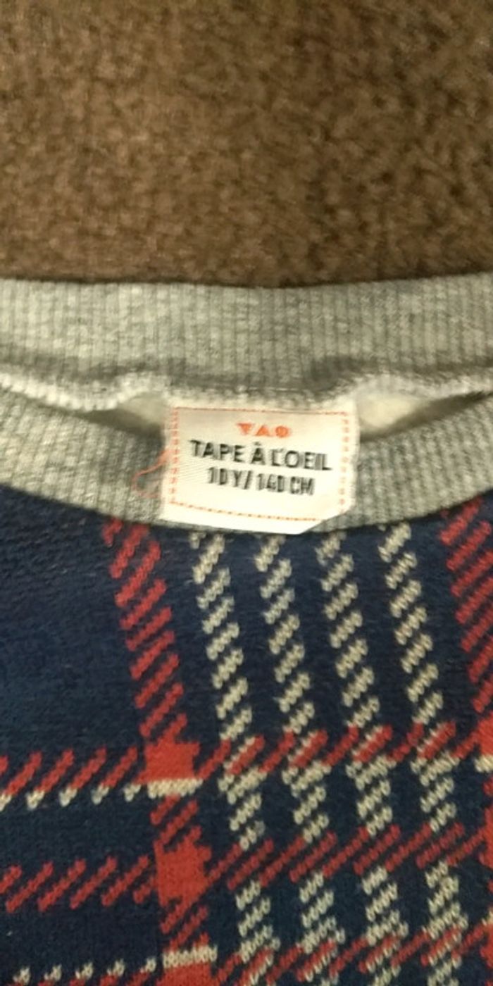 pull tape à l'oeil - photo numéro 2