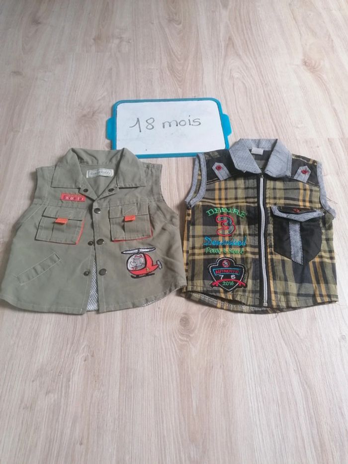 Lot 2 chemises sans manche