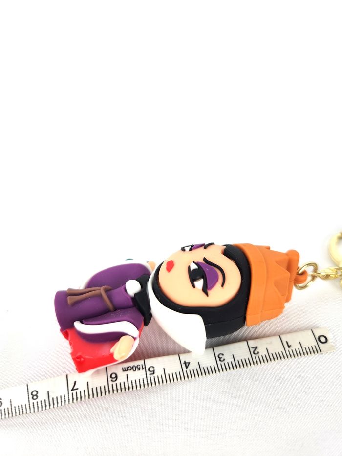 Porte-Clé Figurine Reine Maléfique / Reine Grimhilde - Disney Villains - photo numéro 6