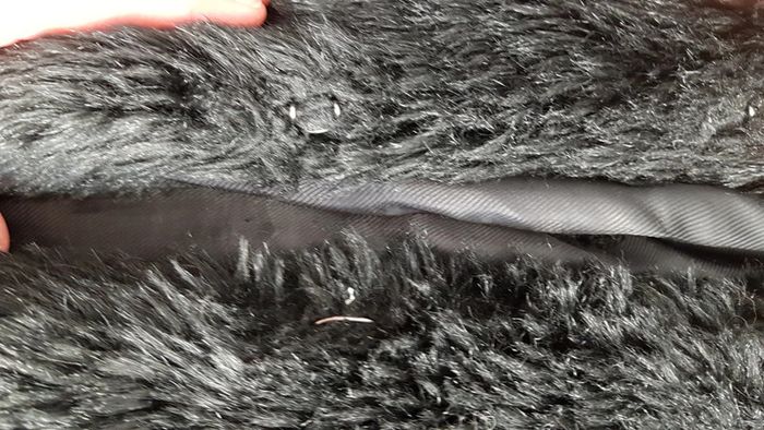 Manteau fausse fourrure noir Taille M - photo numéro 4