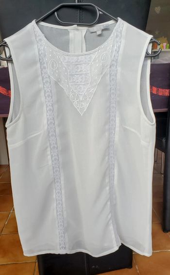 Blouse légère avec broderie