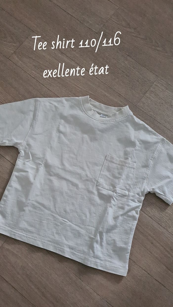 Tee shirt loose