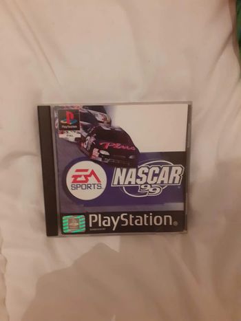 Jeu PlayStation NASCAR 99