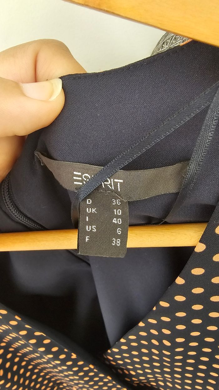 Robe Esprit taille 38 M - photo numéro 2