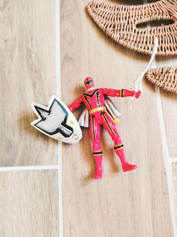 🙅 Power rangers Mystic force figurine du ranger rouge avec ses accessoires marque bandai