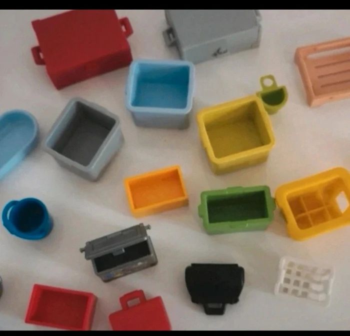 Playmobil lot vrac panier porte bouteille valise etc - photo numéro 5