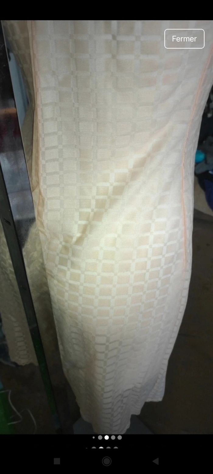 Très belle nuisette L1 - photo numéro 5