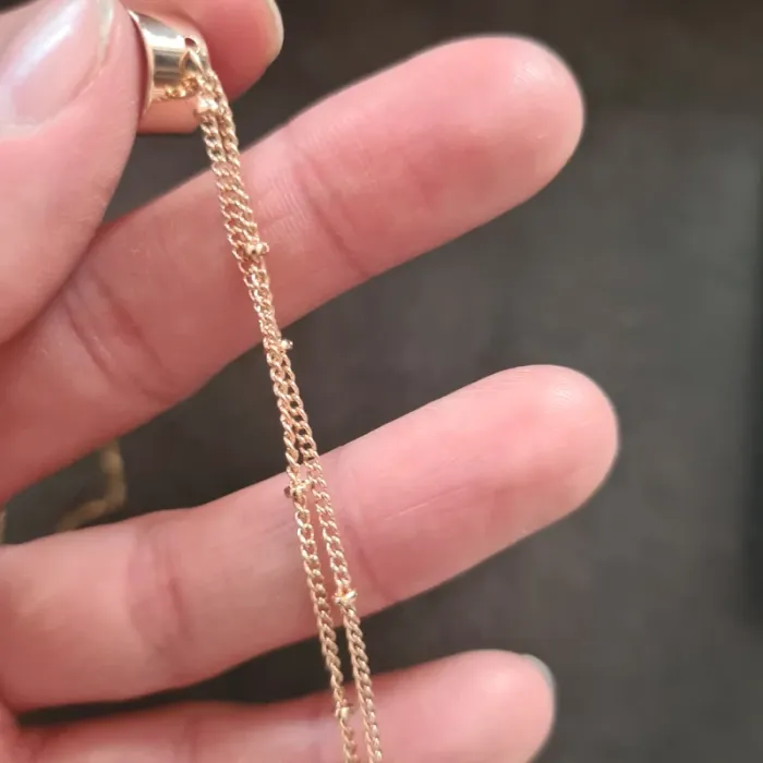 Bagues d'oreille avec chaine neuves - photo numéro 4
