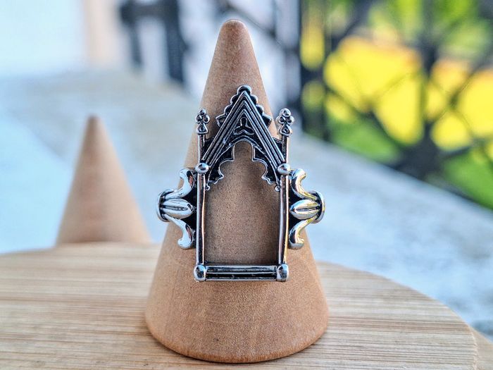 Bague Ouverte Argenté Ajustable Motif Porte Gothique - photo numéro 3