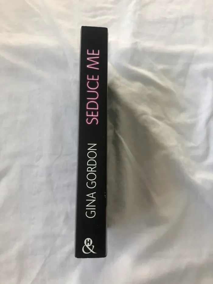Livre romance seduce me - photo numéro 3