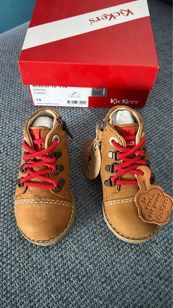 Chaussures Kickers Nonoga neufs pointure 19