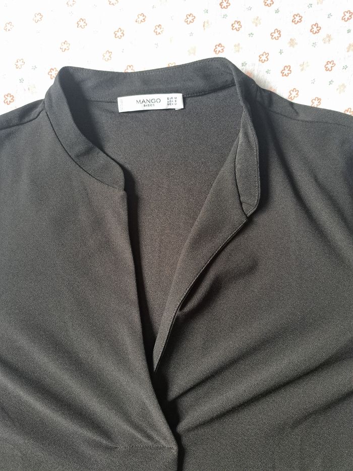 👗 Robe noire manches longues Mango - Taille M - Très bon état - photo numéro 4