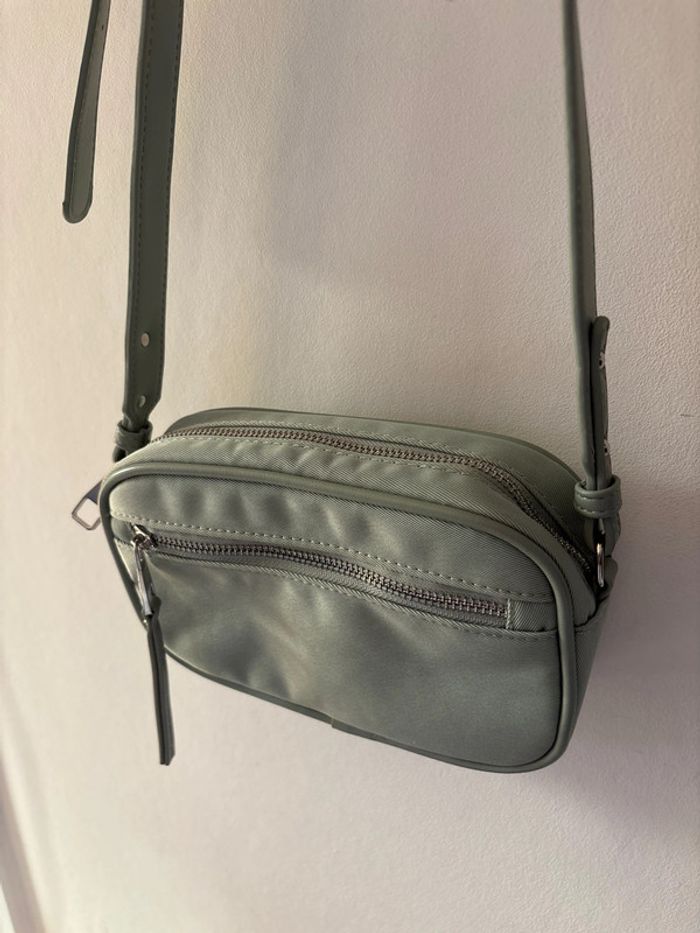 Sac à main bandoulière Stradivarius - photo numéro 2