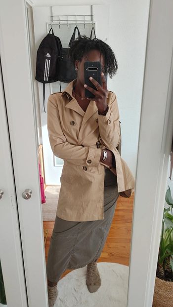 Trench couleur beige ceinture
