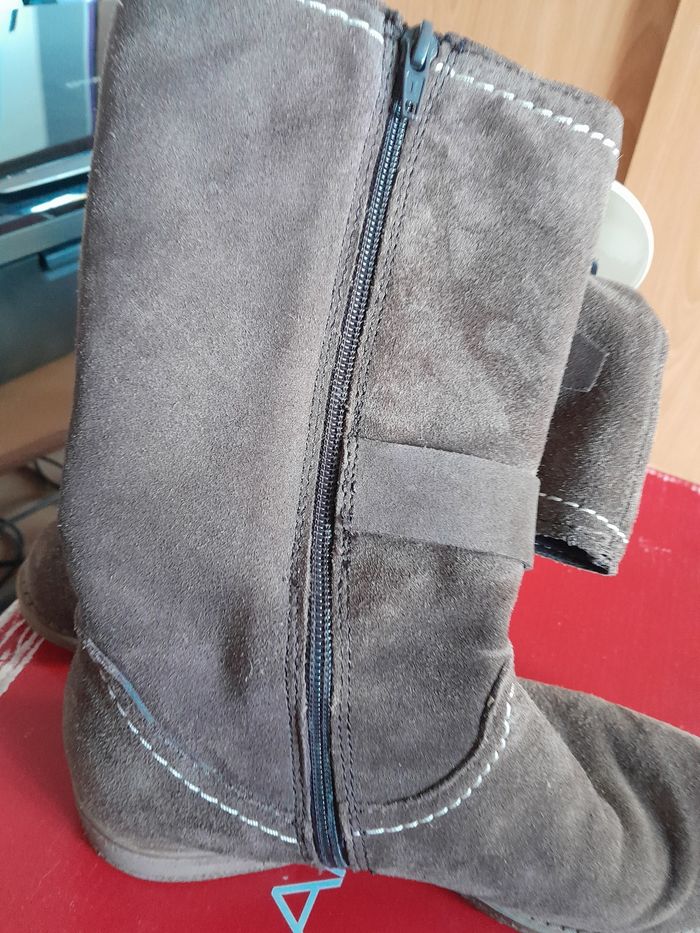 Bottes fourrées marron en daim taille 36 - photo numéro 2