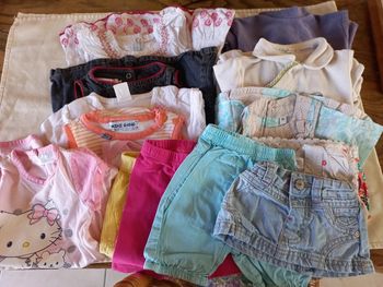 Lot de 14 vêtements M