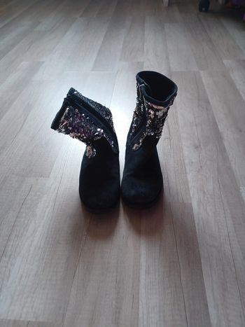 Très jolie bottines pour fille