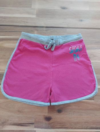 Short rose et gris