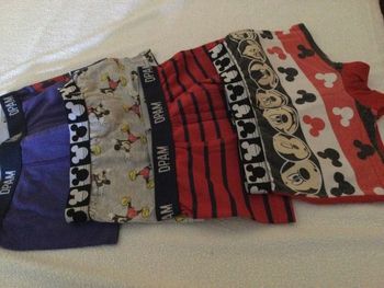 Vend boxers enfants 4 ans